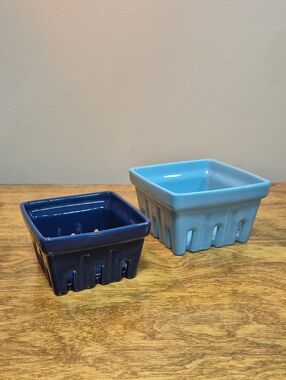 KATIE KIME Set of Two Ceramic Berry Colander Baskets Light Blue and Navy